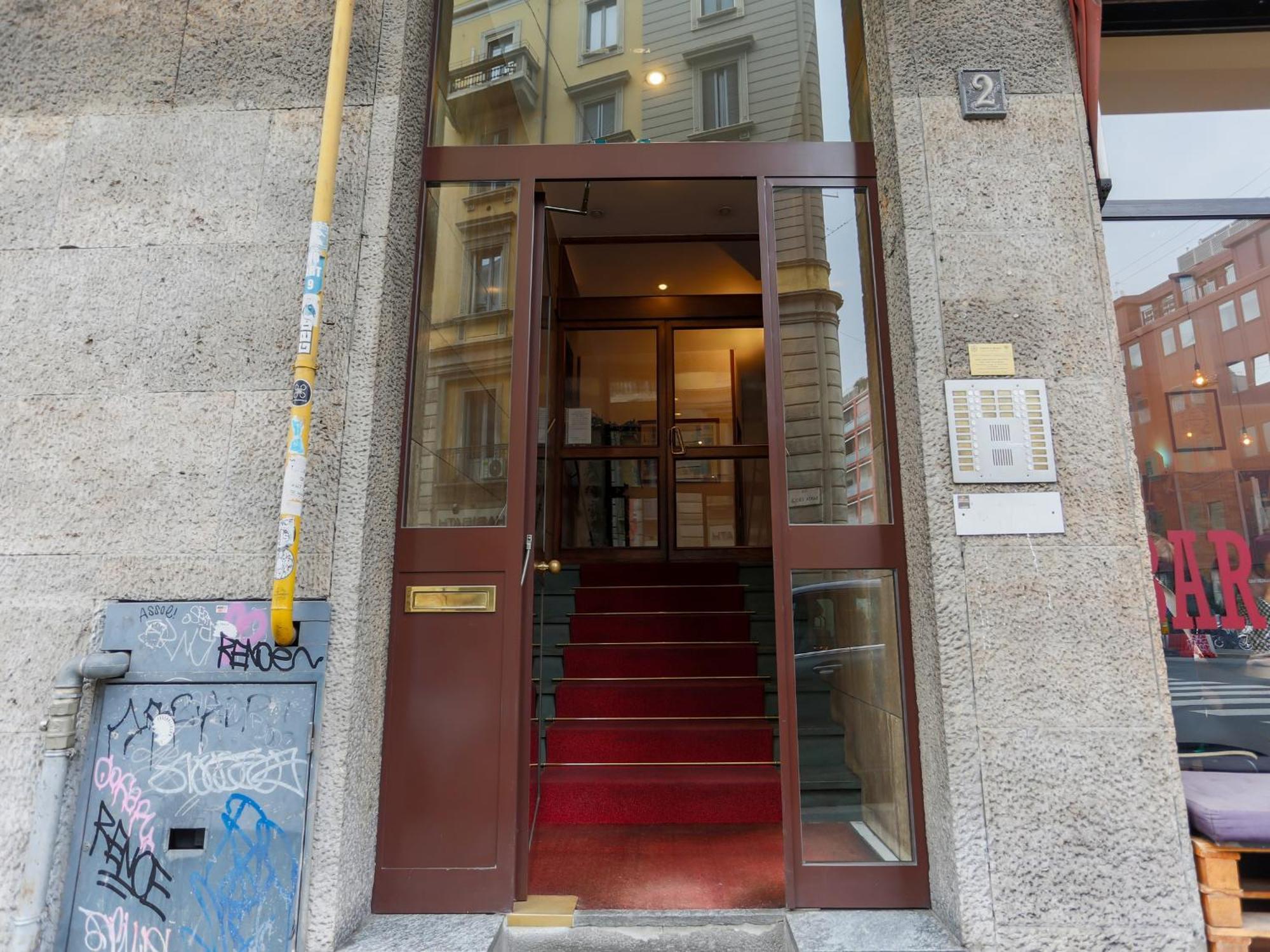 The Best Rent - Cozy Two-Bedroom Apartment Near Colonne S Lorenzo — Foto 1